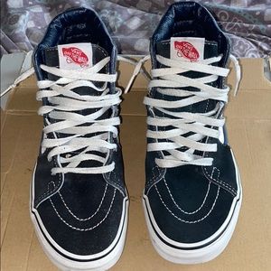 Women’s high top Vans